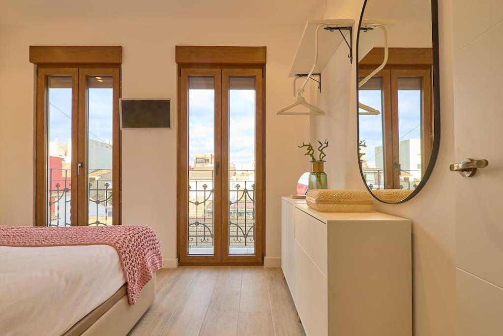 Cabanyal Boutique Beach House Valence Extérieur photo